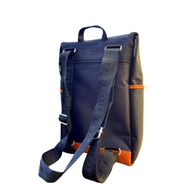 Bolso Mochila Morral Matero De Lona Y Cuero Modelo Amber Xl - Imagen 3